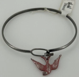Antiqued Silver Tone Bangle Bracelet Womens Pink Bird Charm Gleeful Peacock NEW - Picture 1 of 7