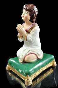 Antique, Derby figurine of a girl,  с.1830,   Bloor period - Picture 1 of 12