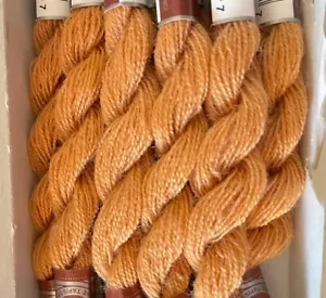 DMC Wool Embroidery Floss Medicis Dark Peach 8846 27.3yd Skein Box Of 9 - Picture 1 of 5