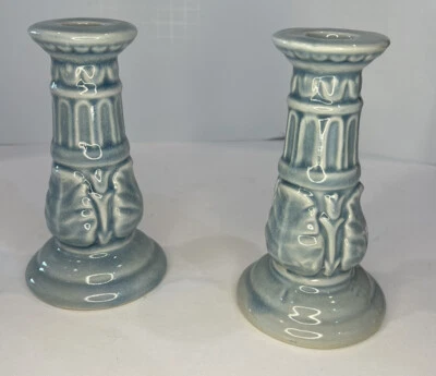 Набор из 2 светло-голубых тропических подсвечников в стиле Тики с пальмовыми листьями - Изображение 1 из 4