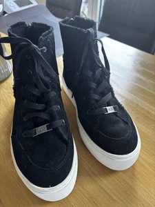 Uggs 39 Schwarz - Bild 1 von 8