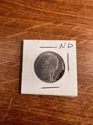 2004 ERROR JEFFERSON NICKEL CLIPPED  peace nickel - Image 1 of 4