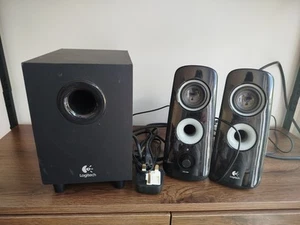 Logitech Z323 2.1 Speaker System 100v-50/60HZ 500mA GOOD Condition - Afbeelding 1 van 2