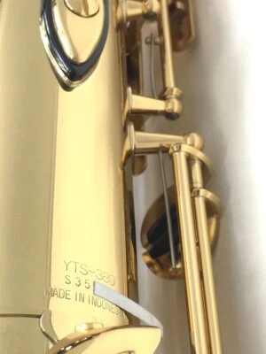 Saxophone ténor YAMAHA YTS-380 Bb laqué or utilisé avec étui semi-dur - Photo 1/4