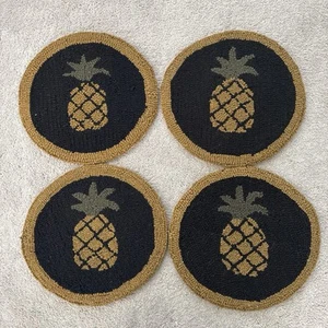 (4) Vintage Wool Hooked Rug Chair Pads EUC Pineapples 15" Diameter Brown Black - Bild 1 von 7