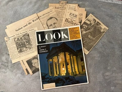 Vintage LOOK Magazine 1963 with Newspaper Clippings JFK Jack Ruby Oswald LBJ Foto 1 de 4