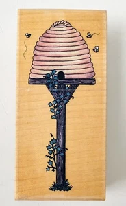 Stampington Rubber Stamp Debbie Mumm ~For The Bees ~ Bee Hive Stamp - Imagen 1 de 6