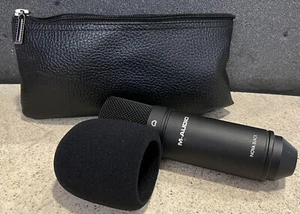 M Audio Nova Black Condensor Microphone W/Padded Carry Case & Sock - SEE PICS - Picture 1 of 11