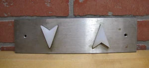 AUFZUGSANZEIGER PFEIL NACH OBEN UND UNTEN Panel Schild Baubeschläge Element - Bild 1 von 16