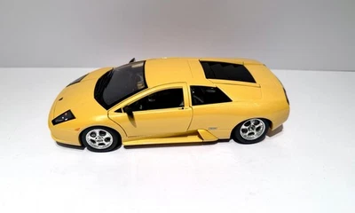 Coche modelo diecast Burago Lamborghini Murcielago amarillo escala 1/18 Foto 1 de 4