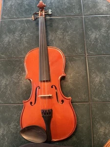Gently Used Anton Breton Violin, Fecit Anno Domini 20 - Picture 1 of 6