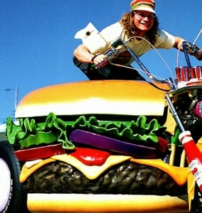 Hamburger-Harley Postcard 1995 Photo By Harrod Blank Custom Harley Davidson. - Picture 1 of 3