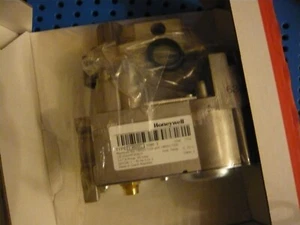 UNIDAD DE CALDERA TRASERA BAXI BERMUDA 401 551 552 VÁLVULA DE GAS 062623 NUEVA - Imagen 1 de 1