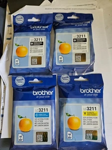 Oryginalne wkłady atramentowe Brother LC-3211 mieszanka MFC-J895DW MFC-J890DW DCP-J572DW - Zdjęcie 1 z 4