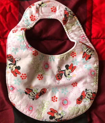 Disney Baby Girl Minnie Mouse Drool Bib, Cloth (possibly handmade), Pink Floral Foto 1 de 4