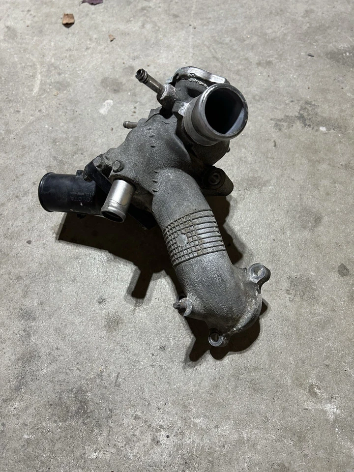 Корпус термостата Lexus 4GR-FSE 08-11 Lexus Is 250 - Изображение 1 из 3