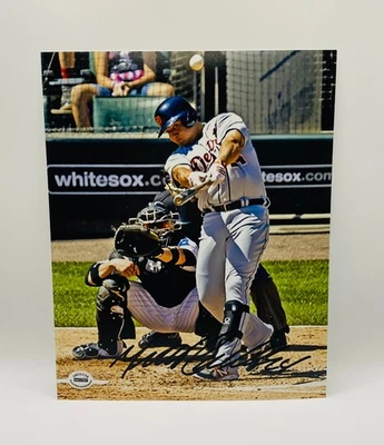 Foto 8x10 assinada por Miguel Cabrera com certificado de autenticidade (A41787) (Tigres) - Imagem 1 de 3