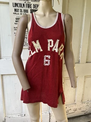 Camiseta sin mangas tejida vintage años 50 timbre atlético gimnasio deportes blanco rojo apliques Foto 1 de 4