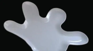 Juego de 4 placas en forma de guante de mano Mickey Mouse Disney Zak Designs * C08-o - Imagen 1 de 3