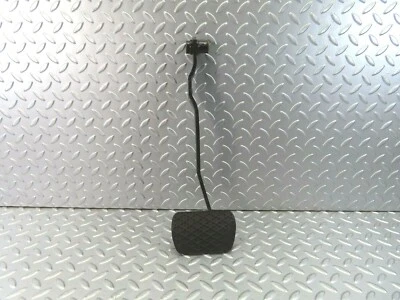 ⚙10085⚙ Mercedes-Benz C123 230CE Coupe Brake Pedal — 第 1/4 张图片