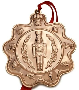 NEU 2019 Wallace ERSTE Edition Kupfer Vintage Spielzeug Ornament Medaillon - Bild 1 von 2