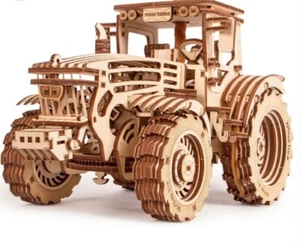 Wood Trick - Holz Modellbau Tractor Traktor 401 Teile  3D-Holzmodel - Bild 1 von 4