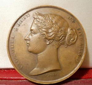 Medalla 50 mm 1862 RARA EXPOSICIÓN UNIVERSAL LONDRES POR BOVY VICTORIA - Imagen 1 de 2