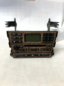 Genuine OEM Jaguar 2R83-18B876-AD AM FM Radio CD Player Fits 2003 Jaguar S-Type - Picture 1 of 4