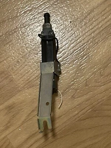 OEM Genuine BMW E36 318ic 325ic Vert Convertible 318ti Z3 Radio Antenna Base E30 - Picture 1 of 6