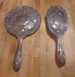 Juego de espejos de mano y cepillos vintage tocador plateado Repousse diseñado ornamentado - Imagen 1 de 24