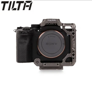 Tilta Half Camera Cage Cold Shoe & 1/4"-20 for Sony a7S III Camera TA-T18-HCC - Picture 1 of 3