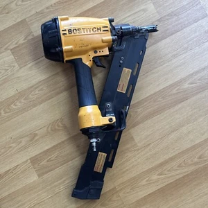 Bostitch BTF83WW Wire Weld Pneumatic Framing Nailer 2" to 3-1/4" - Picture 1 of 18