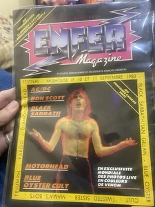 Enfer Magazine (ac-dc Cover) —-–mint And Bagged ! - Picture 1 of 1