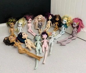 Monster High Doll Lot Of 13 Dolls /No Clothes Missing Parts/Sold As-Is/Read - Picture 1 of 8