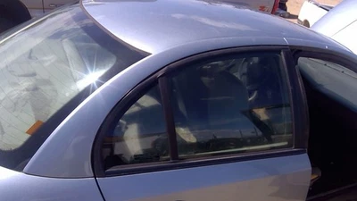 Saturn Sl1 2002 sedán pasajero cuarto derecho moldura esquina superior pilar C 42u Foto 1 de 4