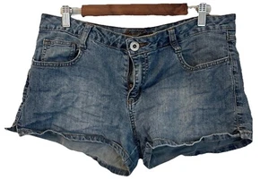 Women’s Mudd Shorts Blue Jeans Size 13 (219) - Picture 1 of 3