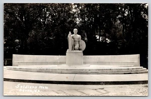 Postal RPPC Soldados y Marineros Memorial Barre Vermont - Imagen 1 de 2