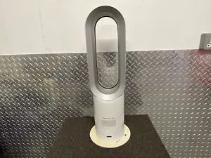 Dyson AM05 FAN HOT Cold White - Picture 1 of 9
