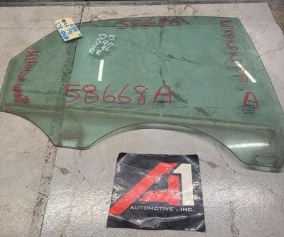 2004-2011 年沃尔沃 40 系列乘客右后门玻璃窗带层压 — 第 1/4 张图片