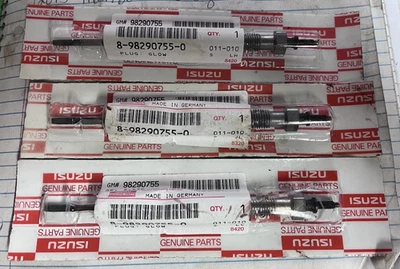 Glow Plug For ISUZU NPR NQR NRR NPR-HD  8-982907550--B17 - Image 1 of 2