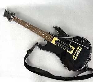 Guitar Hero Wireless Gitarre schwarz Gurt Xbox 360 Modell #0000654 ohne Dongle TEILE - Bild 1 von 10