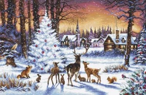 LetiStitch Counted Cross Stitch Kit Christmas Wood Leti947 - Picture 1 of 8