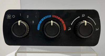 GM Heater And AC Control Module 15112018 OEM Chevy Cadillac 01-06 - Image 1 of 4