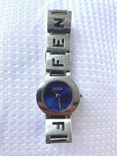 Orologio Fendi 3050L quadrante blu u senza graffi significativi