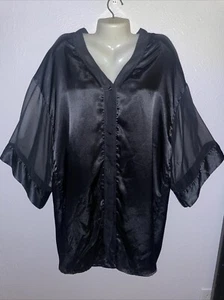 Solange Woman’s size 18/20 Plus Satin Lace Button Front Sleepshirt Wide Vintage - Picture 1 of 12