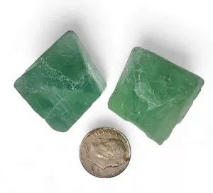 Lote de 2 piezas de cristales octaedros de fluorita 53 gramos - Imagen 1 de 2