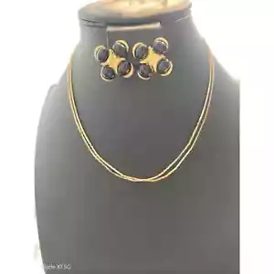 Bellissimi delicati orecchini con tovagliolo vintage 36" color oro e tovagliolo forati - Foto 1 di 7