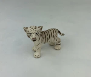 Schleich Germany 2007 White Siberian Tiger Cub Mini Figurine Retired 14384 - Picture 1 of 4