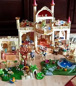 Sehr großes schönes Playmobil Märchenschloss Prinzessenschloss 4250 - Bild 1 von 8