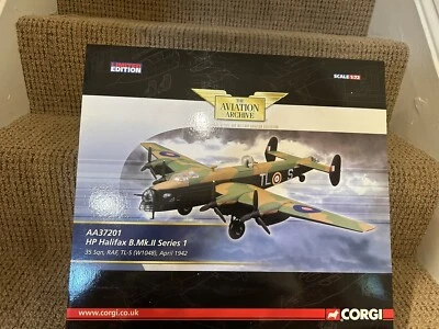 Corgi 1:72 HP Halifax B. Mk.II Series 1, 35 Sqn RAF TL-S April 1942, No AA37201 - Image 1 of 4